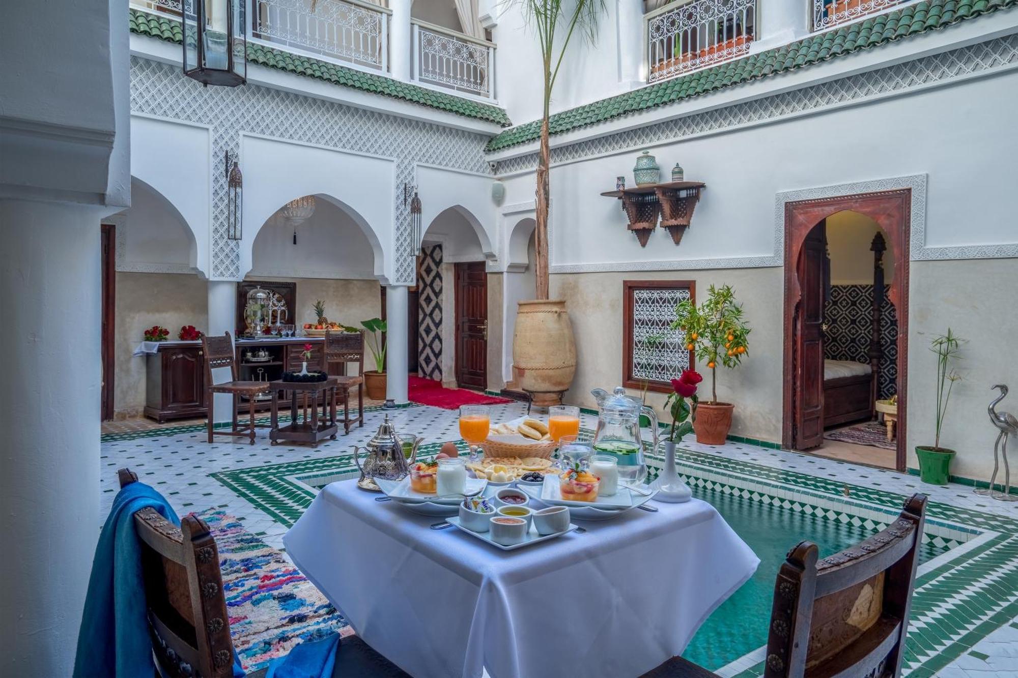 Riad Oasis Du Desert Boutique & *